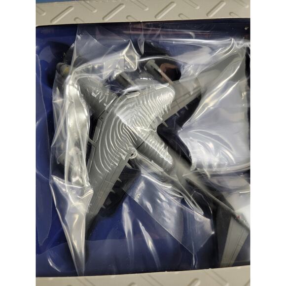 Gemini Macs Jets NATO Papa Boeing C-17 Globemaster III 1/400 - NEW - Picture 5 of 6